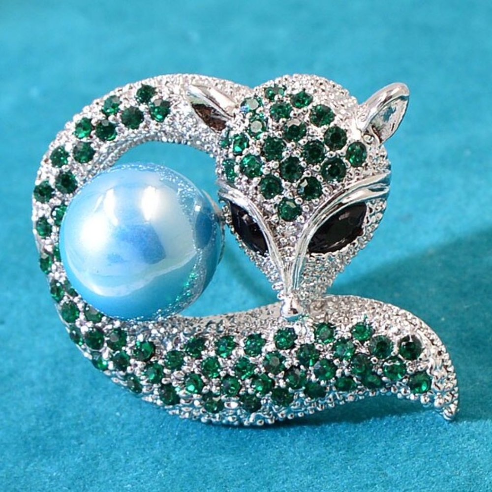 Exquisite Cindy Xiang Green Fox Pin Brooch Pendant